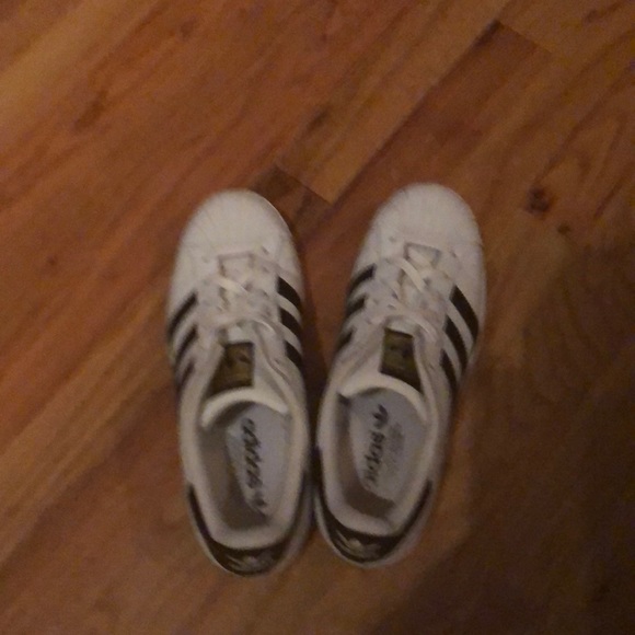 Adidas - Picture 2 of 5